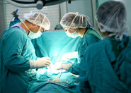 Poznańscy chirurdzy odtworzyli krtań z uda pacjenta