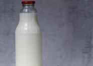 Alergia na białko mleka krowiego to poważna choroba