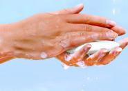 Jak dbać o ręce, gdy często je myjemy i dezynfekujem
